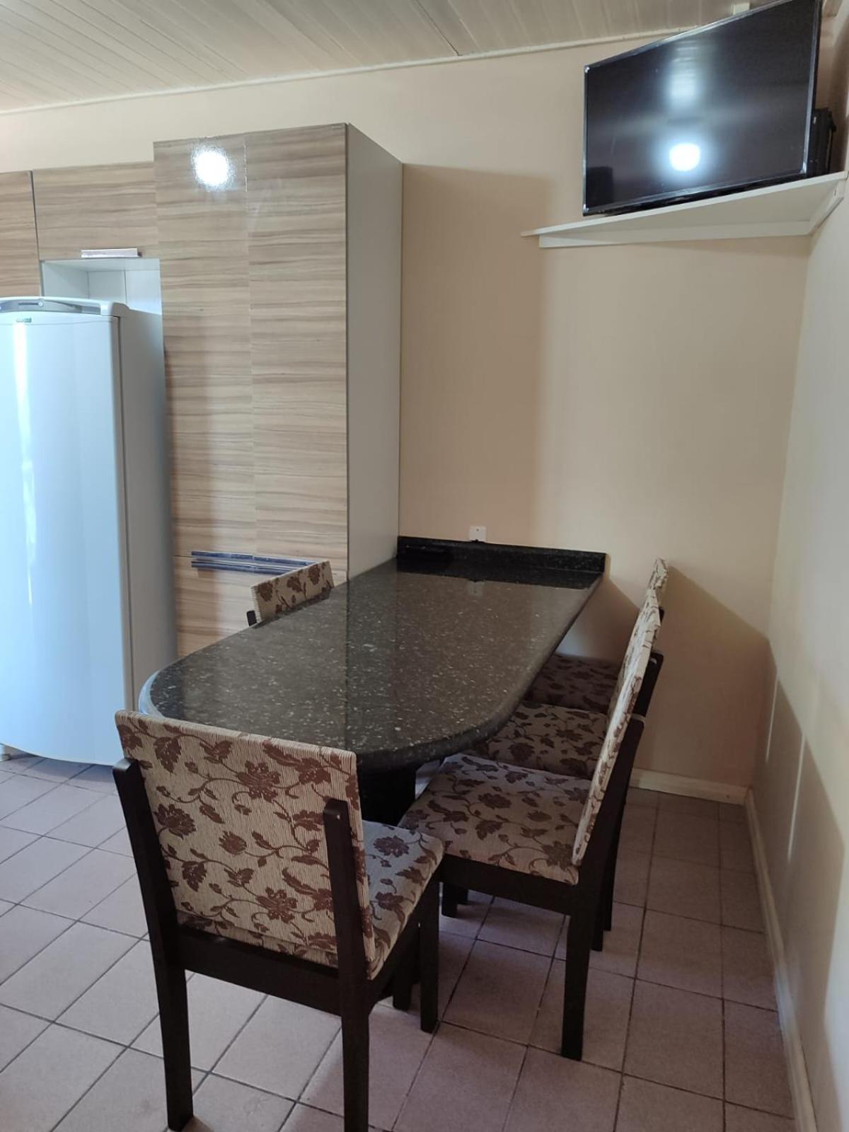 Apartamento De 2 Dormitorios Florianopolis Exterior photo